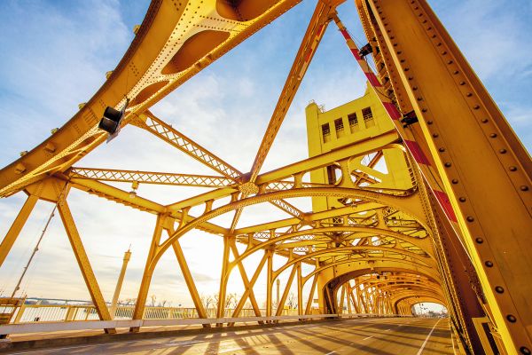Trends and challenges in the protective coatings sector.