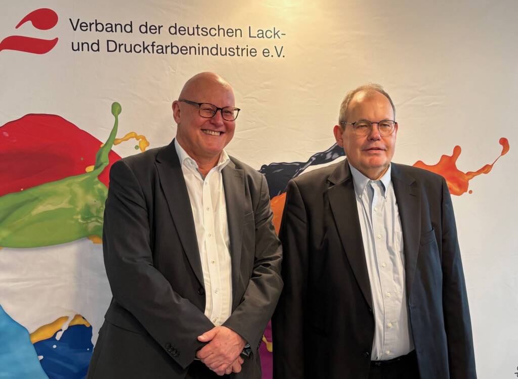 VdL President Borgholte (right) and Chief Executive Dr Martin Kanert at the annual press conference of the association.