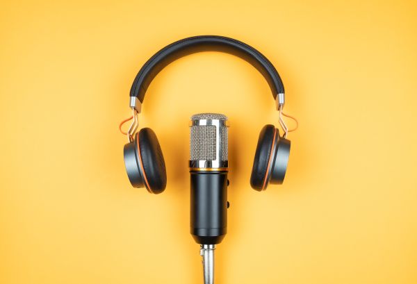 A new episode of the EC Podcast is out.